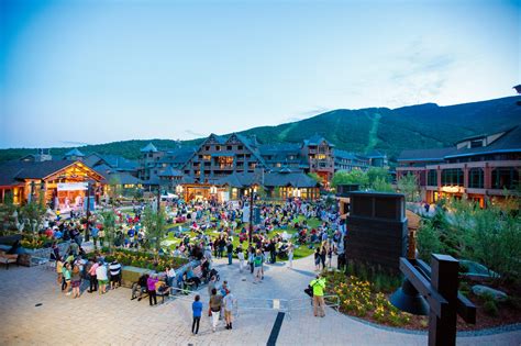 Stowe Mountain Resort | Alpine Skiing & Riding in Stowe, Vermont | VT