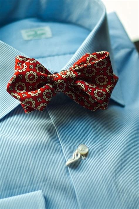 zsόfia: Bow Tie Styles