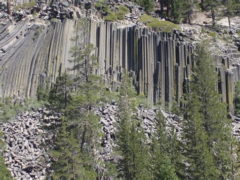 NPS Geodiversity Atlas—Devils Postpile National Monument, California (U ...