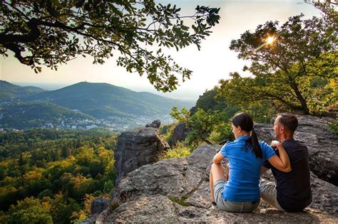 Hiking_BadenBaden © Baden-Baden Kur & Tourismus GmbH - SouthWest Germany Tourist Board