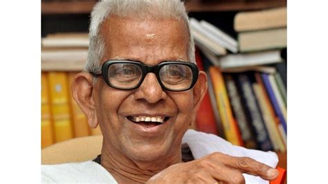 Noted Malayalam poet Akkitham passes away at 94