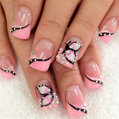 16 Breath-Taking Butterfly Nail Designs - Pretty Designs