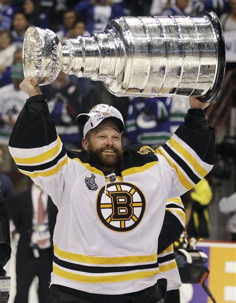 Tim Thomas of Bruins declines White House invitation, cites 'out of ...