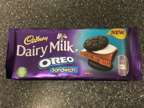 A Review A Day: Today's Review: Cadbury Dairy Milk Oreo Sandwich