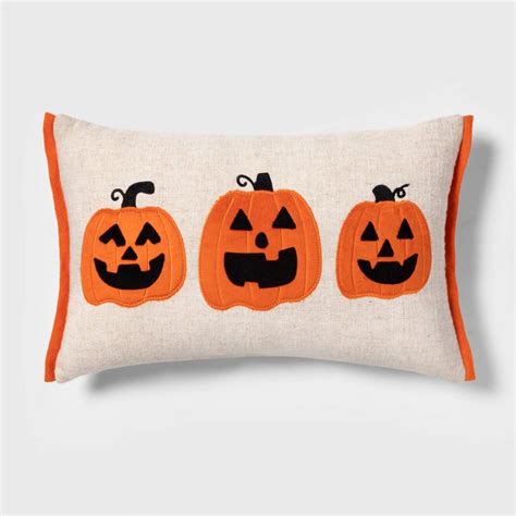 Shop Target's New $10 Ghost Sherpa Pillow For Halloween 2022 | PS Home