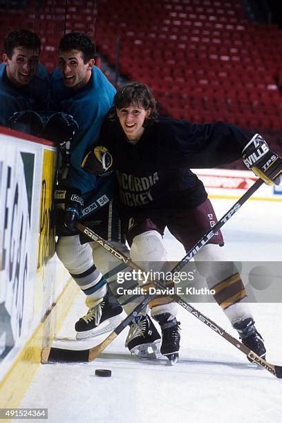 Tony Granato Family Photos and Premium High Res Pictures - Getty Images