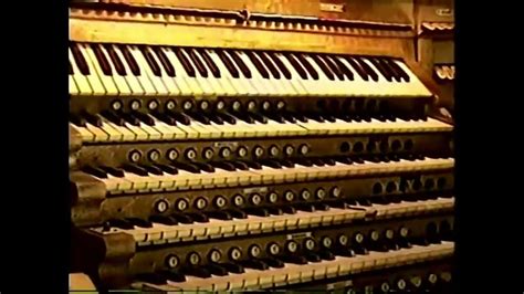 Jack Moelmann - Chicago Stadium Barton Organ - 1994 (Restored Audio) - YouTube