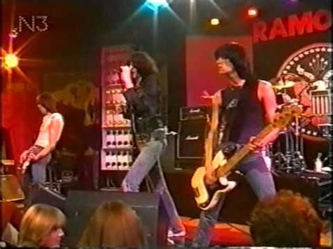 Ramones Live Bremen 78 | Ramones, Joey ramone, Rock and roll