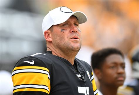 Ben Roethlisberger Age / Ben roethlisberger signed a 2 year contract ...