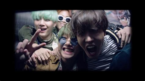 BTS 방탄소년단 'RUN' Official MV - YouTube