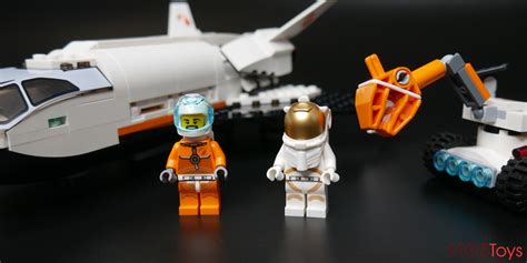 LEGO Mars Research Shuttle review: Hands-on with the new kit - 9to5Toys