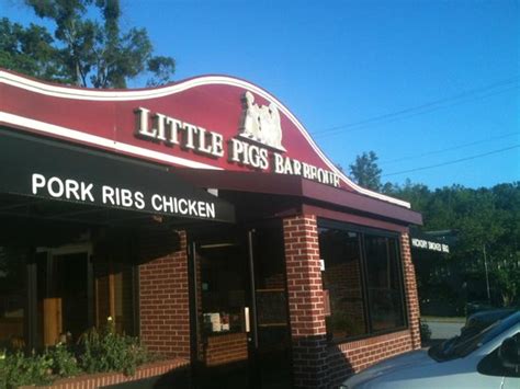 Little Pigs Barbecue, Greenwood - Menu, Prices & Restaurant Reviews ...