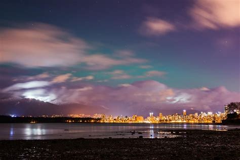 northern lights over Vancouver | Northern lights photo, Northern lights ...