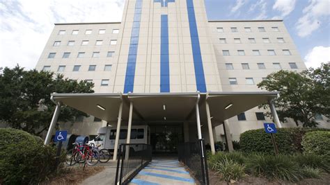 Tallahassee Memorial Hospital named NICU to honor College of Medicine