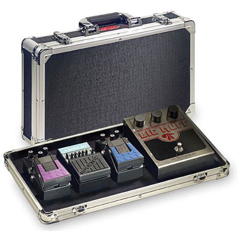 Stagg UPC-424 Pedal Case « Effect Pedalboard