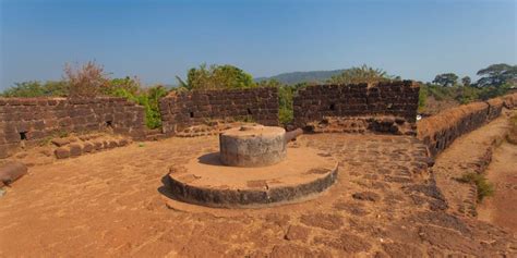 Cabo de Rama Fort Goa, India (Entry Fee, Timings, History, Built by, Images & Location) - Goa ...