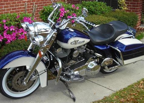 Price of a two-tone paint job ? - Harley Davidson Forums | Harley davidson forum, Motorcycle ...