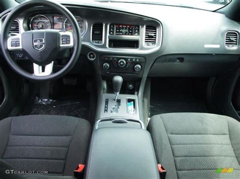 2013 Dodge Charger SE Dashboard Photos | GTCarLot.com