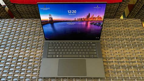 Dell XPS 15 (9530) Review: A Familiar Face With a…