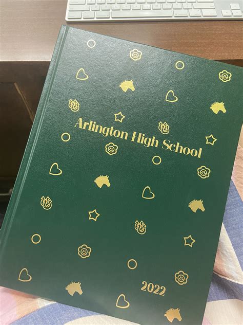 Arlington High Student Media on Twitter: "2/3 We have 82 yearbooks left to sell. $70 cash/card ...