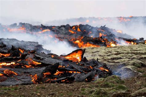 Iceland's Mount Fagradalsfjall volcano closed due to health hazards ...