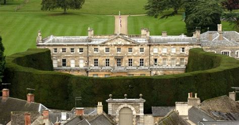 Visit |Cirencester Park - Historic Houses | Historic Houses