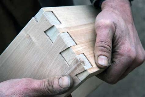 What Is A Dovetail Joint? Mastering the Art of Dovetail Joints to Woodworking Joinery - ToolsGearLab