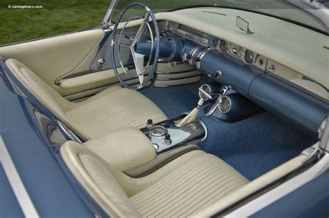 1954 Buick Wildcat II Concept Image. Photo 2 of 11