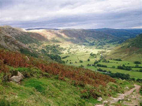 Great Langdale valley © Peter S :: Geograph Britain and Ireland