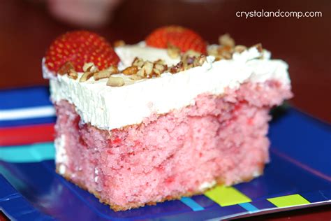 Cake Recipes: Strawberry Refrigerator Cake