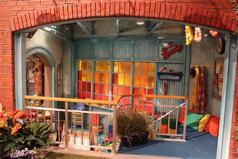 Sesame Street Set Tour! - Disney Travel Babble