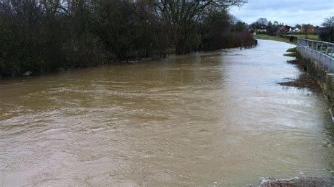 Great Ouse river levels rise around Bedford after rain | Bedford, River ...