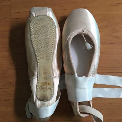 Grishko Nova Ballet Pointe Shoes, Women's Fashion, Shoes, Others on Carousell