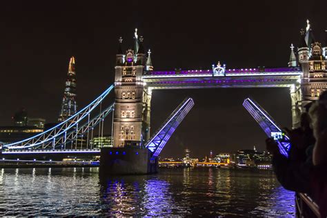 Bascule bridge - Designing Buildings