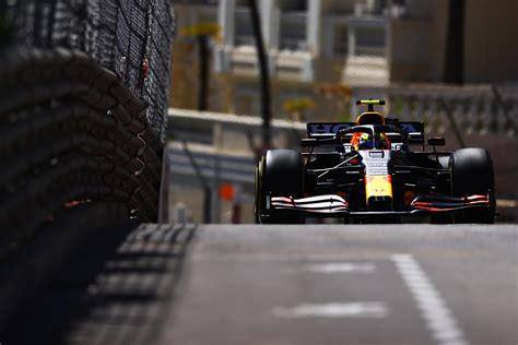 Sergio Perez (Red Bull RB16B) - 2021 Monaco GP [3072 × 2048] : r/F1Porn