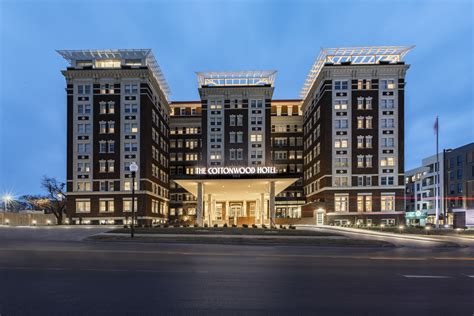 In Omaha, Nebraska, The Cottonwood Hotel Roars Back to Life - Metropolis