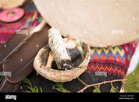 Native smudging ceremony hi-res stock photography and images - Alamy