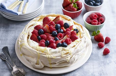 BerryWorld | Mixed Berry Pavlova recipe