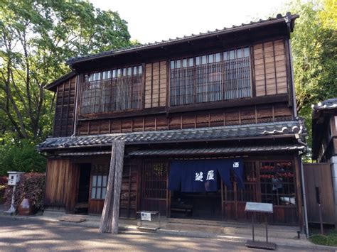 Finding traditional architecture in Tokyo | InsideJapan Blog