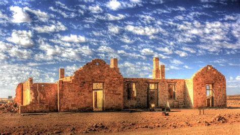 16 Fascinating Photos Of Outback Ghost Towns Around Australia | Ghost towns, Desert places ...