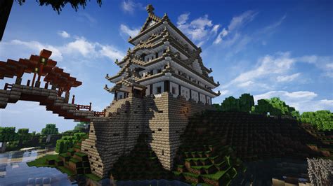 Medieval Japanese Castle with Dojo. A"mazing ! Minecraft Map