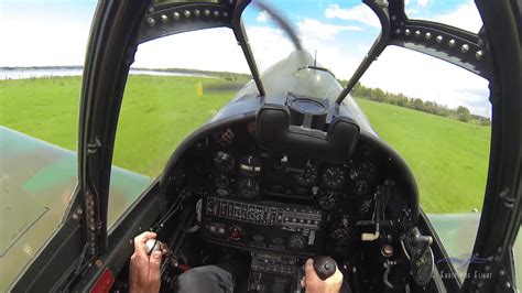 P-40 Cockpit Tour Is Incredible - World War Wings