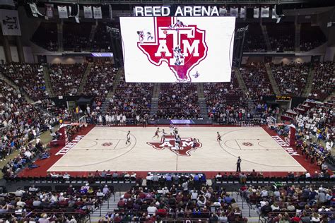 Texas A&M men's basketball routs Houston Baptist to stay perfect