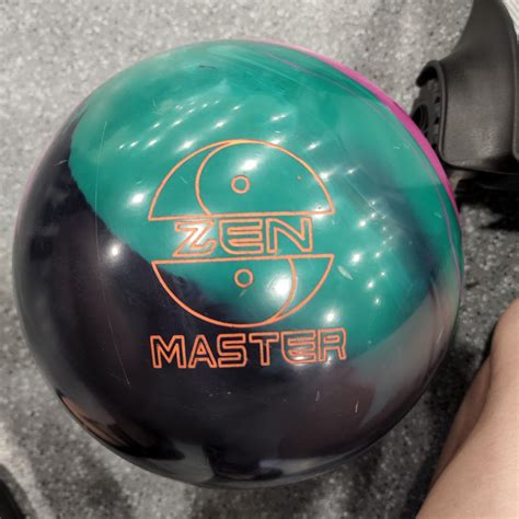 Zen master bowling ball, Sports Equipment, Sports & Games, Billiards & Bowling on Carousell
