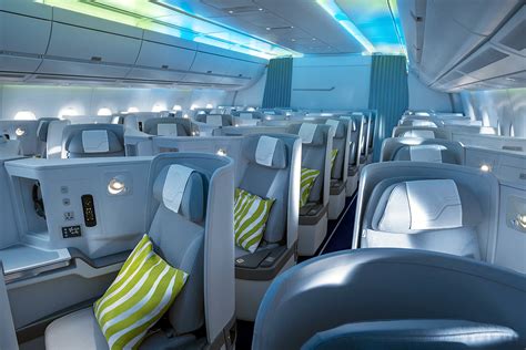 Finnair A350-900 Business Class Seating Layout and Ambience - AERONEF.NET