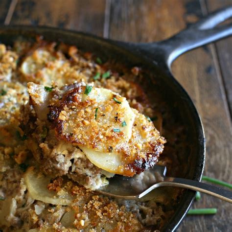 Hungry Couple: Cheesy Beef and Potato Casserole