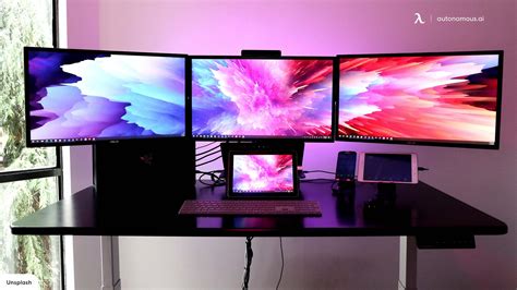 How to Setup 4 Monitors - Quad Monitor Setup Guide