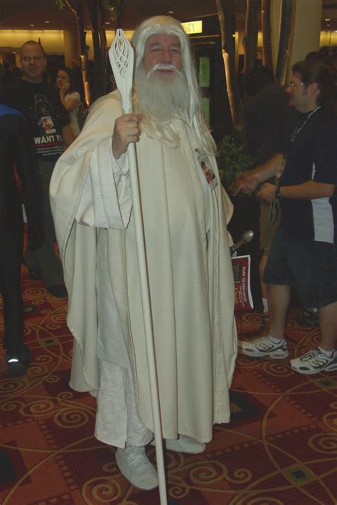 Gandalf the White Costume Guide