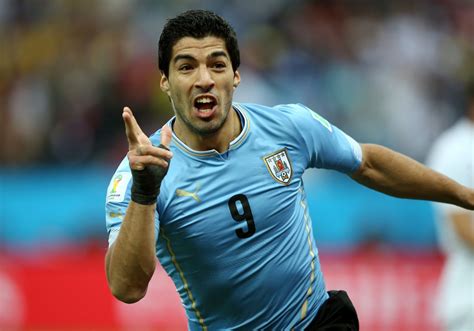 Luis Suarez makes return to international football | CNN