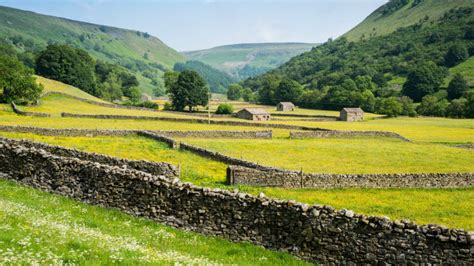 10 of The Best Guided Walks in Yorkshire | Leeds-List